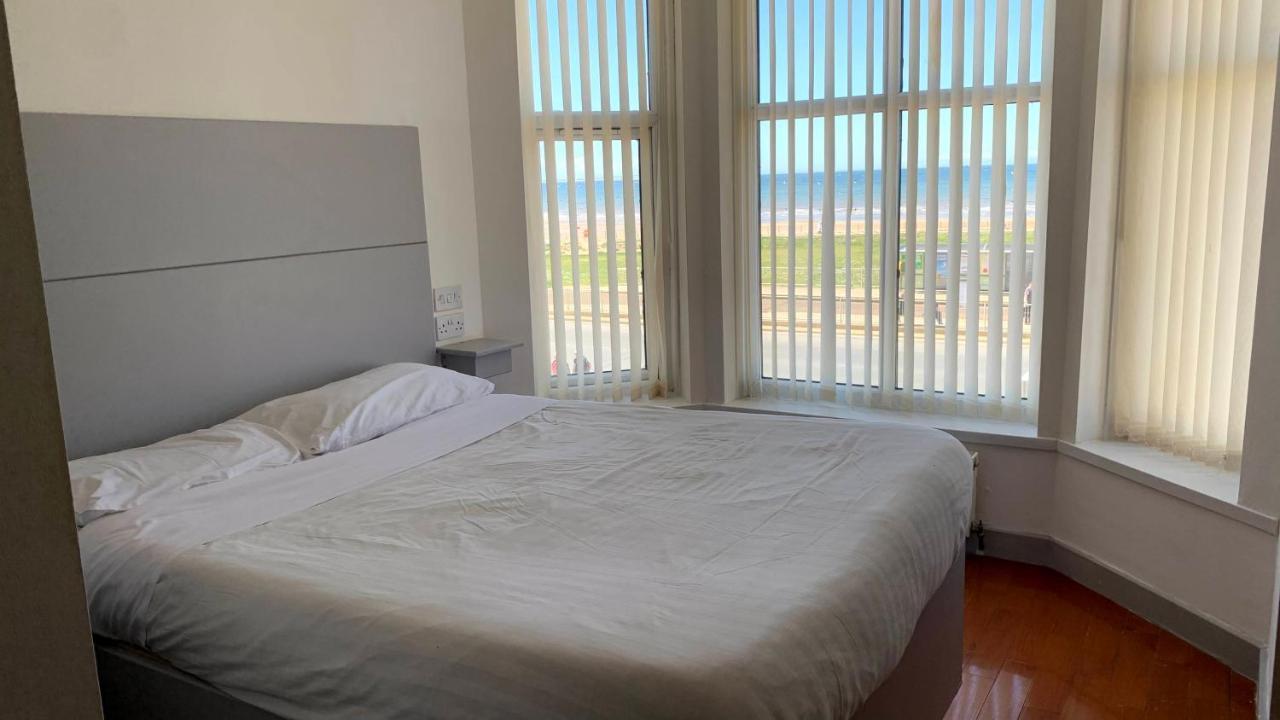 Skye Oceans Hotel Blackpool Zewnętrze zdjęcie